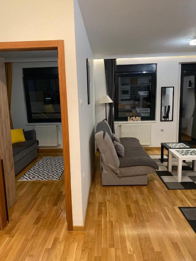 Family Home Nis , Free Parking 외부 사진