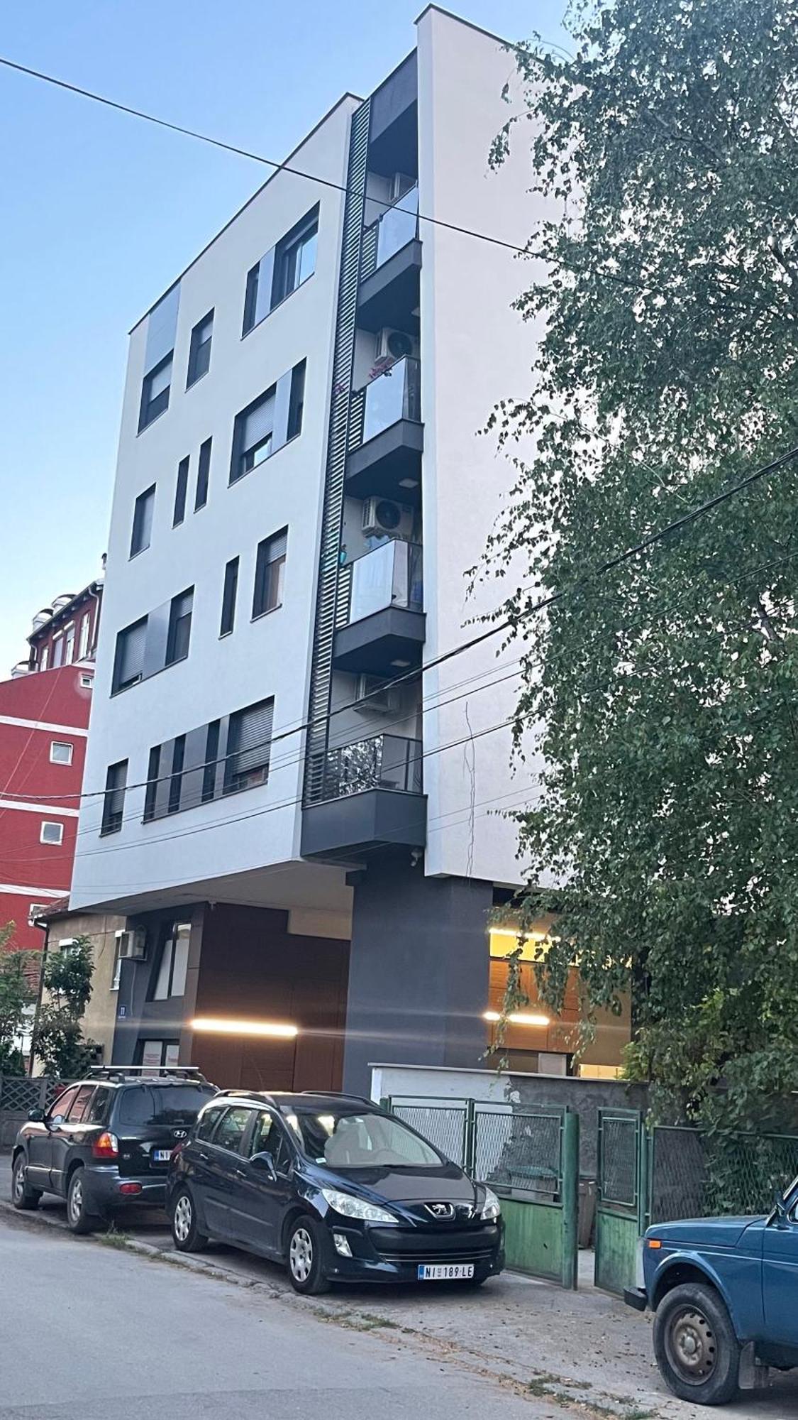 Family Home Nis , Free Parking 외부 사진